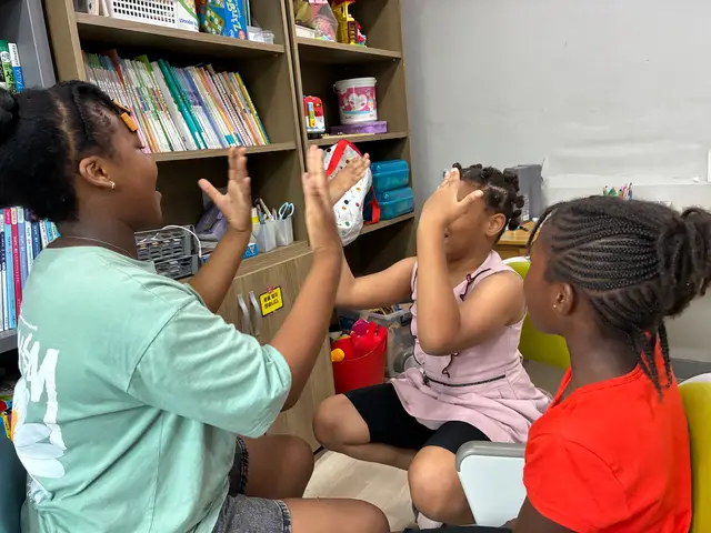 8월 27일 (목)
